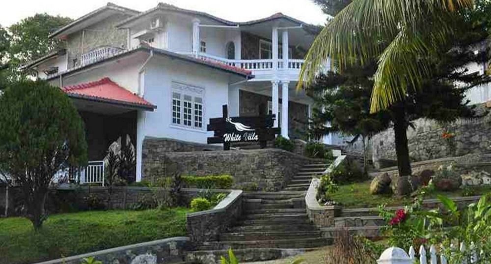 Oyo 386 White Villa Tourist Guest Kandy Exterior foto